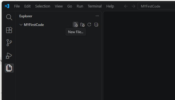 כפתור New File ליד שם התיקייה ב־Explorer של VS Code